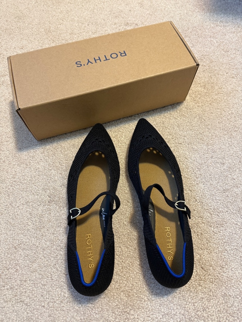 NEW with box Rothy's The Point Mary Jane Crochet Flats in Black Size 9